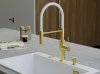 GEMMA Q LINE SteelQ bateria kuchenna z ruchomą wylewką Nano PVD gold (złota), biały wąż 3623501_PVDG1WHM